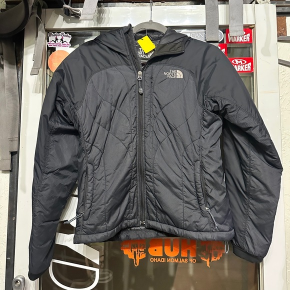 North Face Puffy - Picture 1 of 3